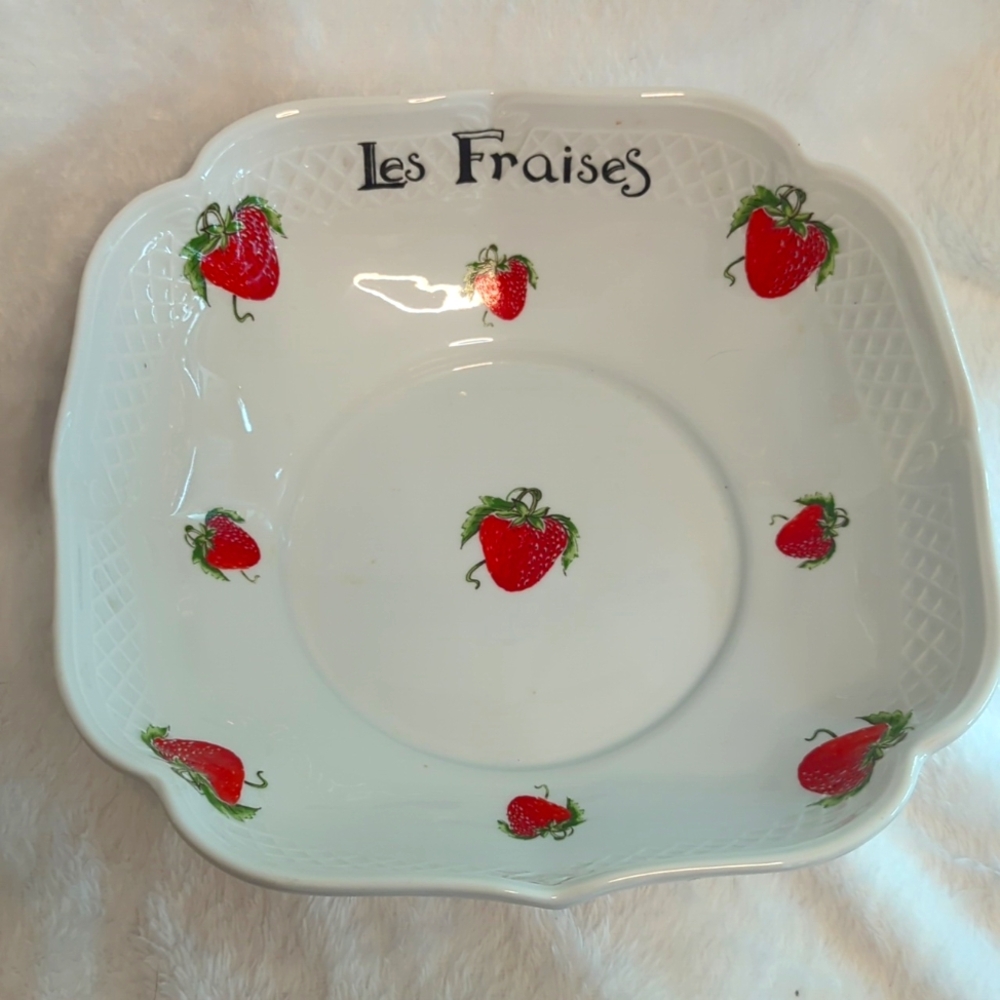 L. Lourioux strawberry serving bowl from France
